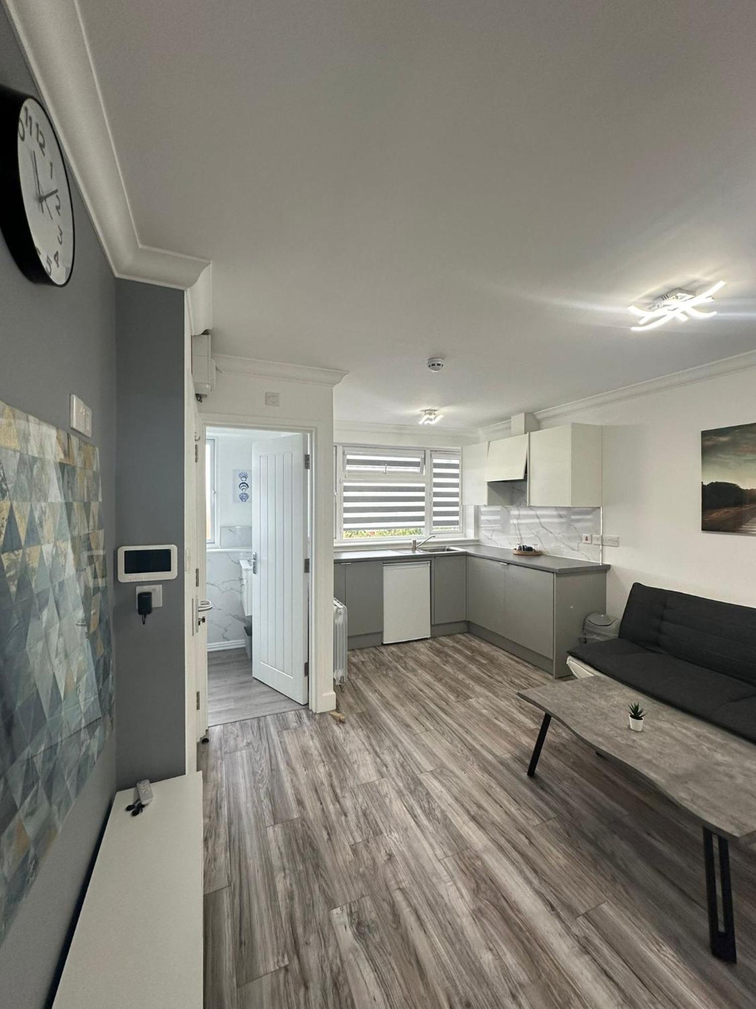 Lamorna Luton  Exterior foto